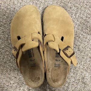 Birkenstock Suede Boston Clogs - Latte Cream